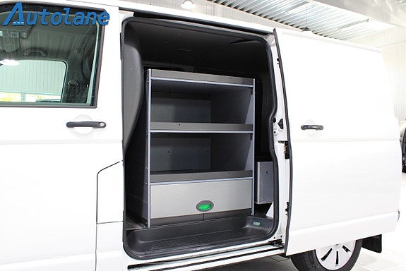 Volkswagen Transporter 13 of 25