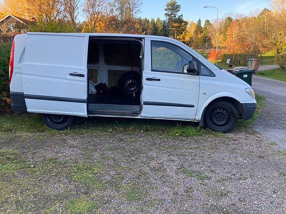 Mercedes-Benz Vito 111 15 of 21