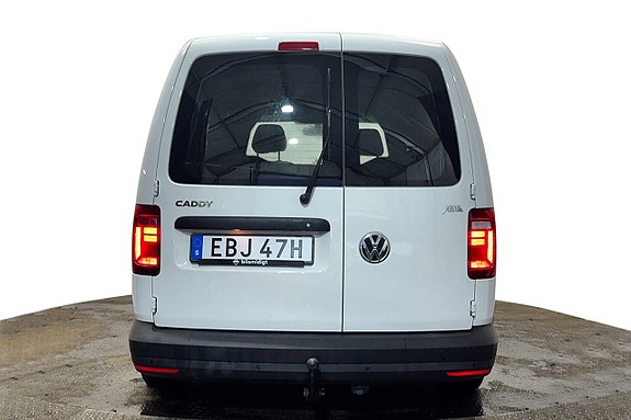 Volkswagen e-Caddy Maxi 7 of 25