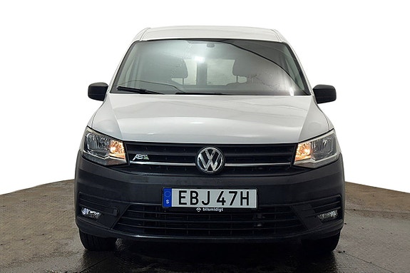 Volkswagen e-Caddy Maxi 3 of 25