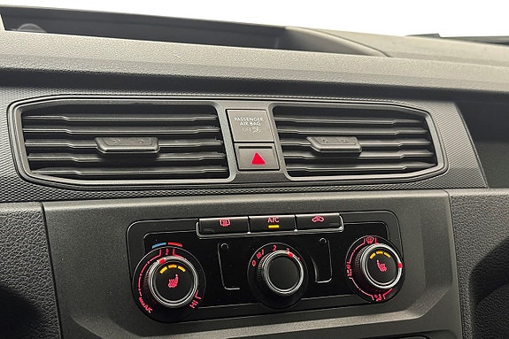 Volkswagen e-Caddy Maxi 18 of 25