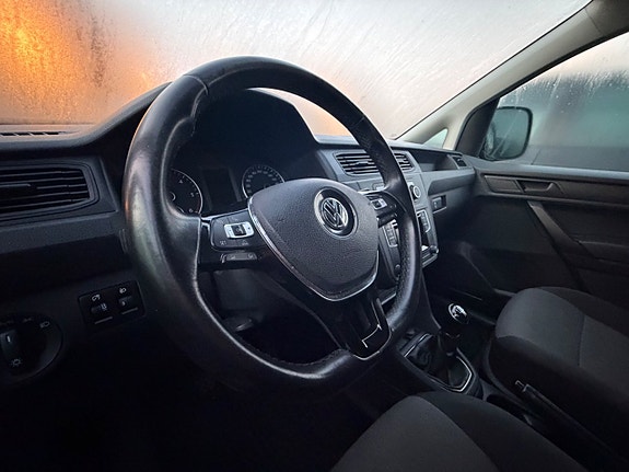 Volkswagen Caddy 10 of 10