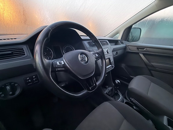 Volkswagen Caddy 9 of 10