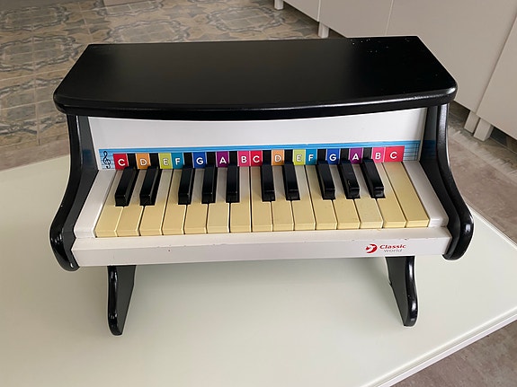 Product image 1 of 2