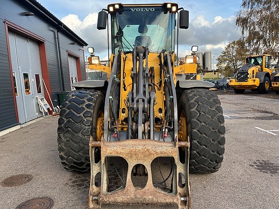 Volvo L 70 F 11 of 12