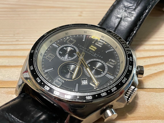Product image 1 of 6