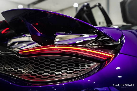McLaren 750S 27 of 27