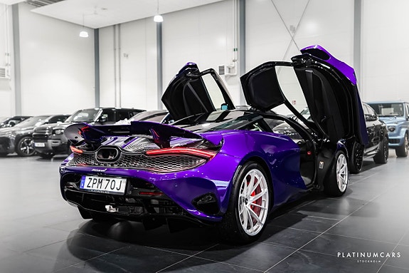 McLaren 750S 22 of 27