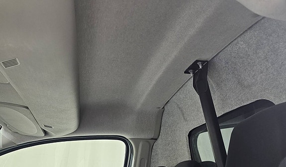 Renault Kangoo Express 11 of 13