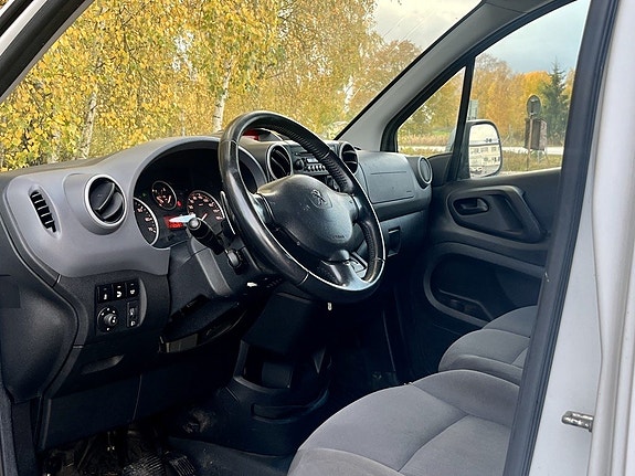 Peugeot Partner 9 of 12