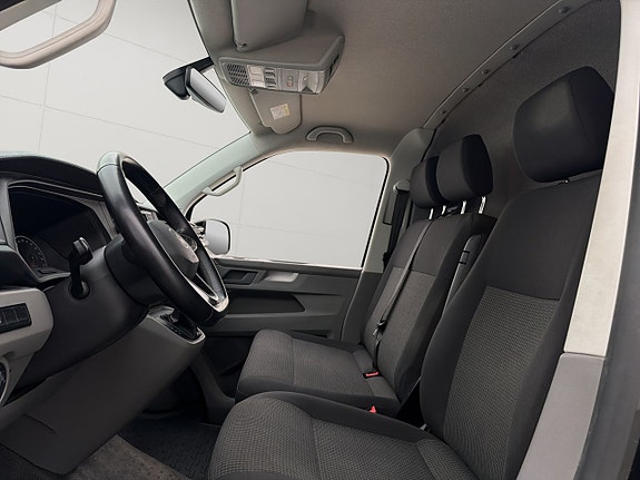 Volkswagen Transporter 15 of 30