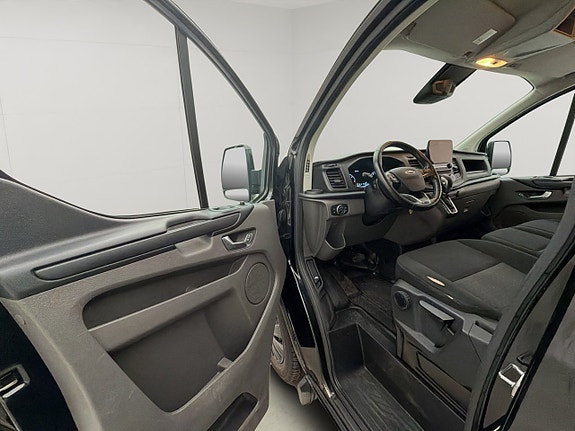 Ford Transit Custom 30 of 30