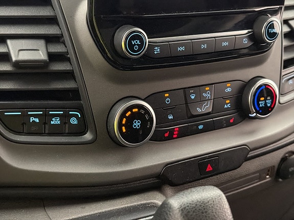 Ford Transit Custom 22 of 30
