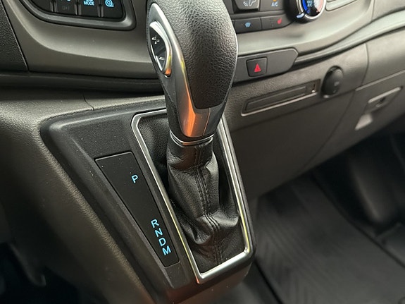 Ford Transit Custom 23 of 30