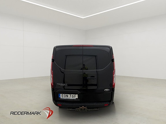 Ford Transit Custom 8 of 30
