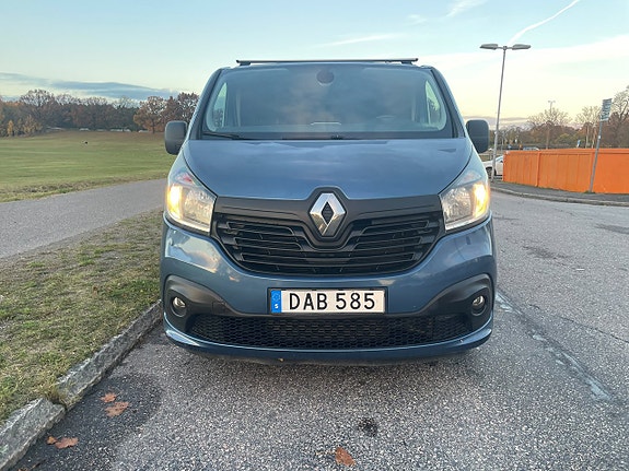 Renault Trafic 3 of 18