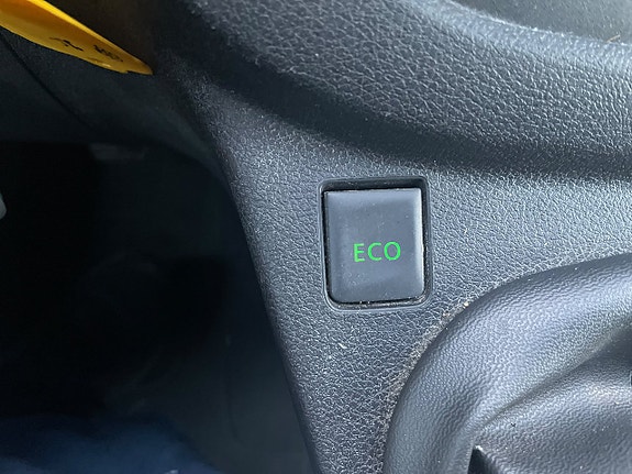 Renault Trafic 13 of 18