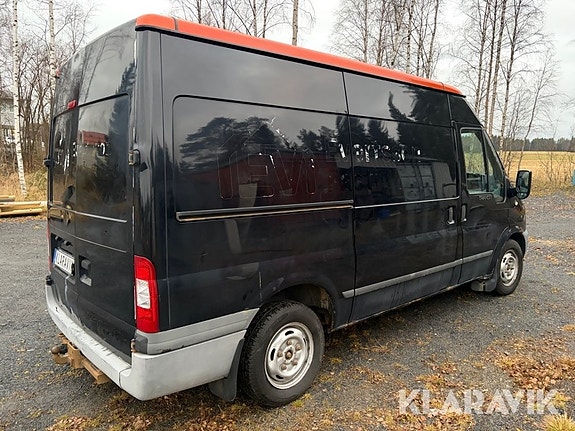 Ford Transit 5 of 6