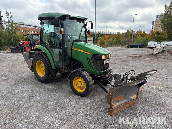 Traktor John Deere 3720 med vinterredskap 3 of 6