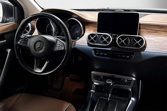 Mercedes-Benz X 350 d 14 of 24