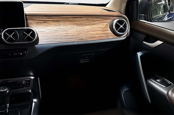 Mercedes-Benz X 350 d 15 of 24