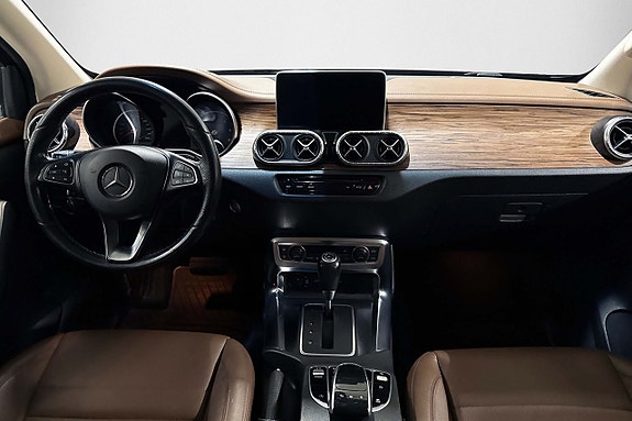 Mercedes-Benz X 350 d 7 of 24