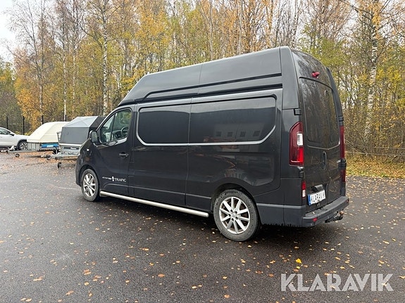Renault Trafic 3 of 6