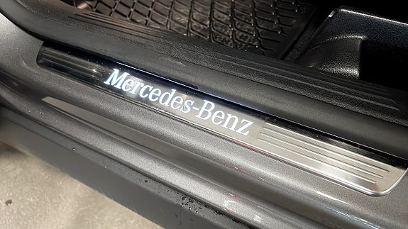 Mercedes-Benz GLA 180 15 of 19