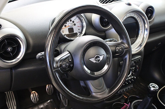 MINI Countryman Cooper S 14 of 16