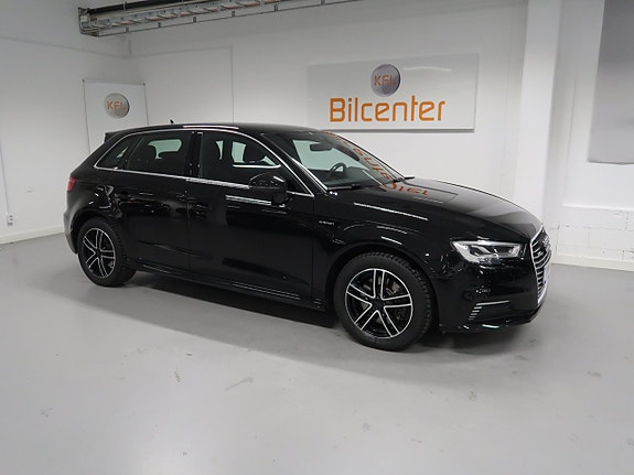 Audi A3 3 of 26