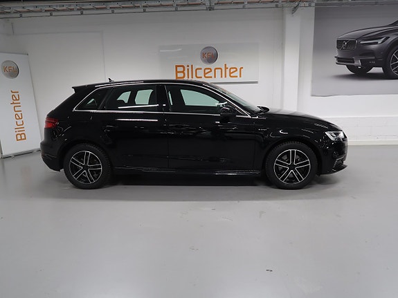 Audi A3 4 of 26