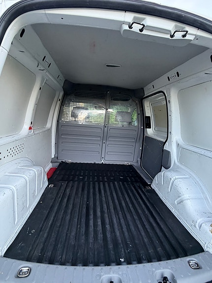 Volkswagen Caddy 6 of 6