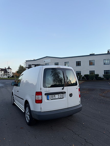 Volkswagen Caddy 4 of 6