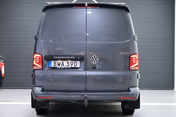 Volkswagen Transporter 5 of 17