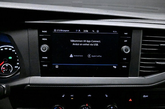 Volkswagen Transporter 15 of 17