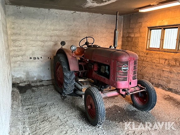 Veterantraktor Volvo T24 3 of 6