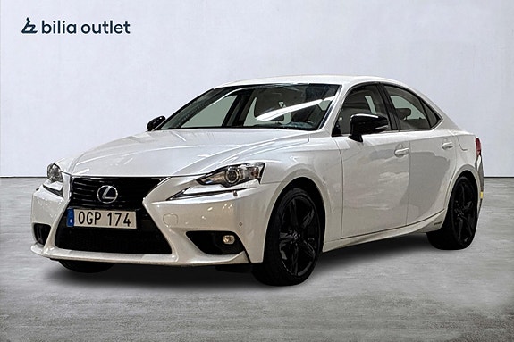 Lexus IS300h