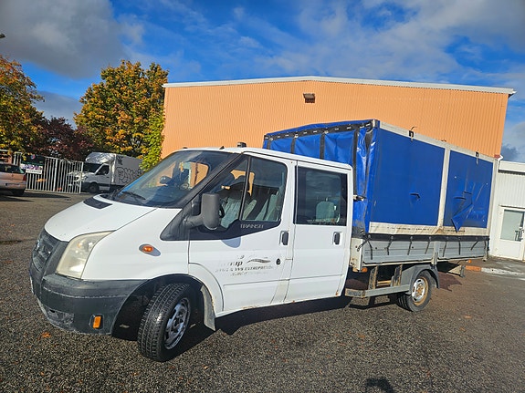Ford Transit 3 of 8