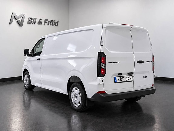 Ford Transit Custom 3 of 19