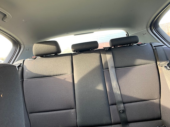BMW 120d 3 of 5