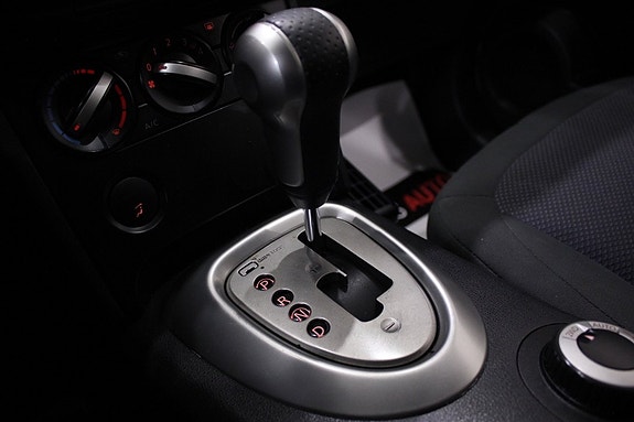 Nissan Qashqai 8 of 26
