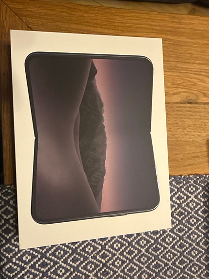 Product image 1 of 2