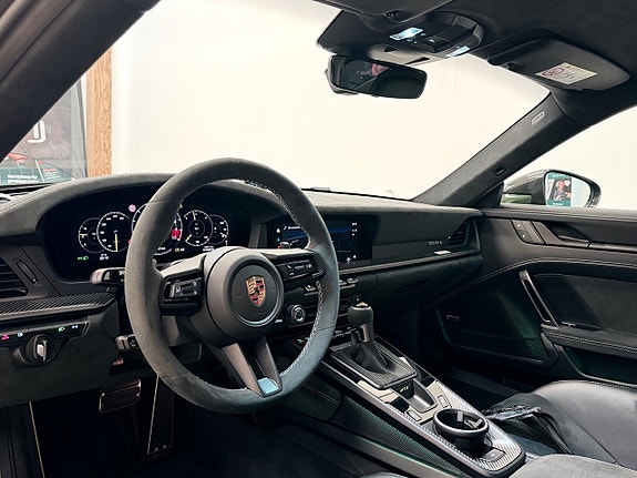 Porsche 911 GT3 10 of 29