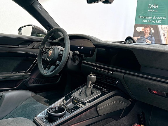 Porsche 911 GT3 9 of 29