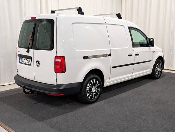 Volkswagen Caddy Maxi 4 of 9