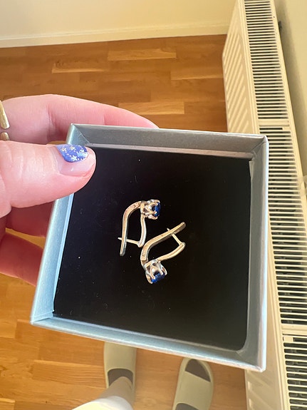 Product image 1 of 5