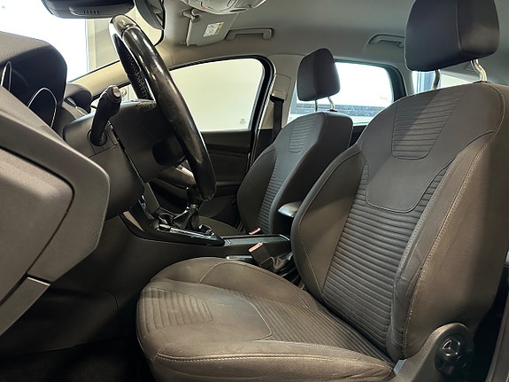 Ford Focus 7 of 20