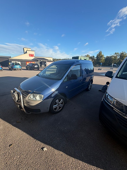Volkswagen Caddy 4 of 4