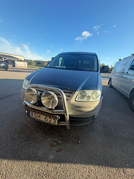 Volkswagen Caddy 2 of 4
