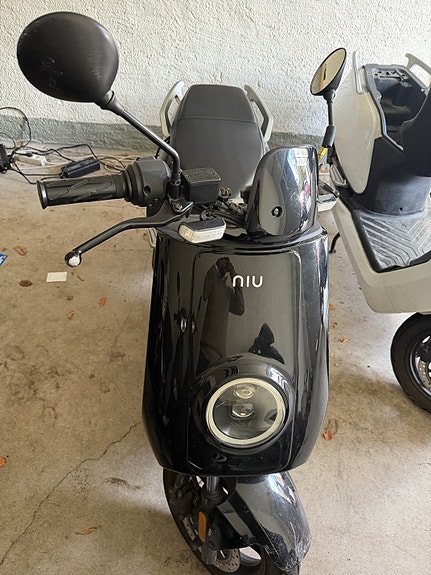 NIU Niu N sport 4 of 4